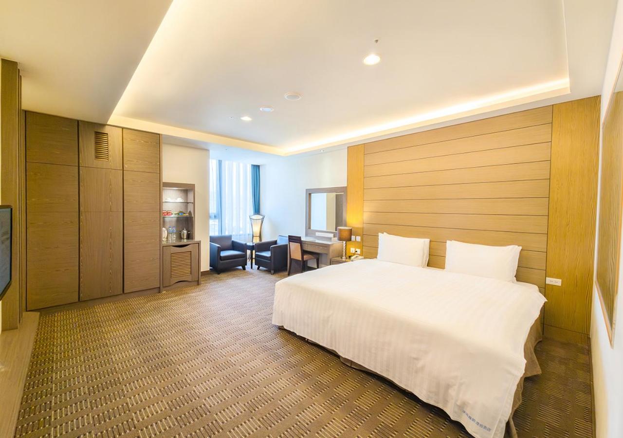 Cheng Wan Grand Hotel Puli Chambre photo