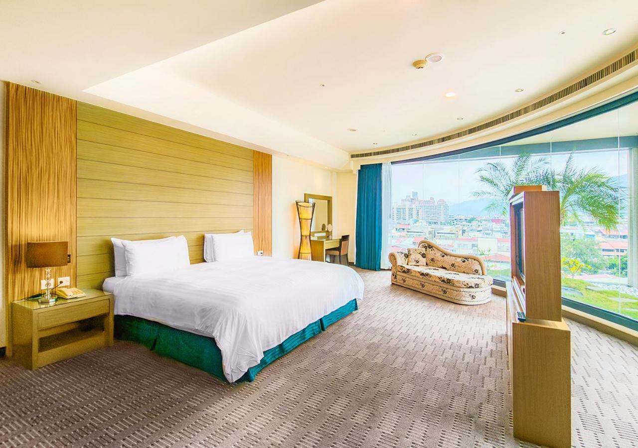 Cheng Wan Grand Hotel Puli Extérieur photo